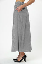 Fair & Square Skirt