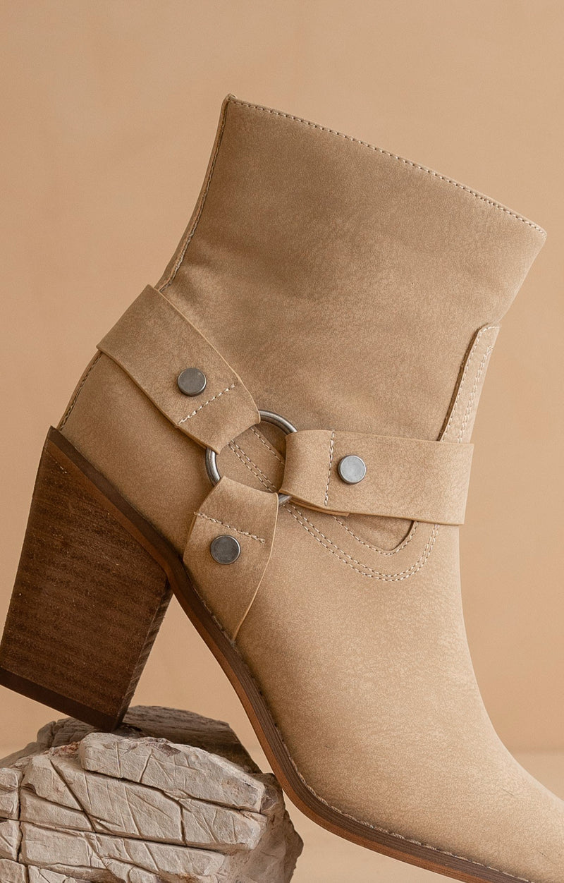 Jackson Boot in Camel