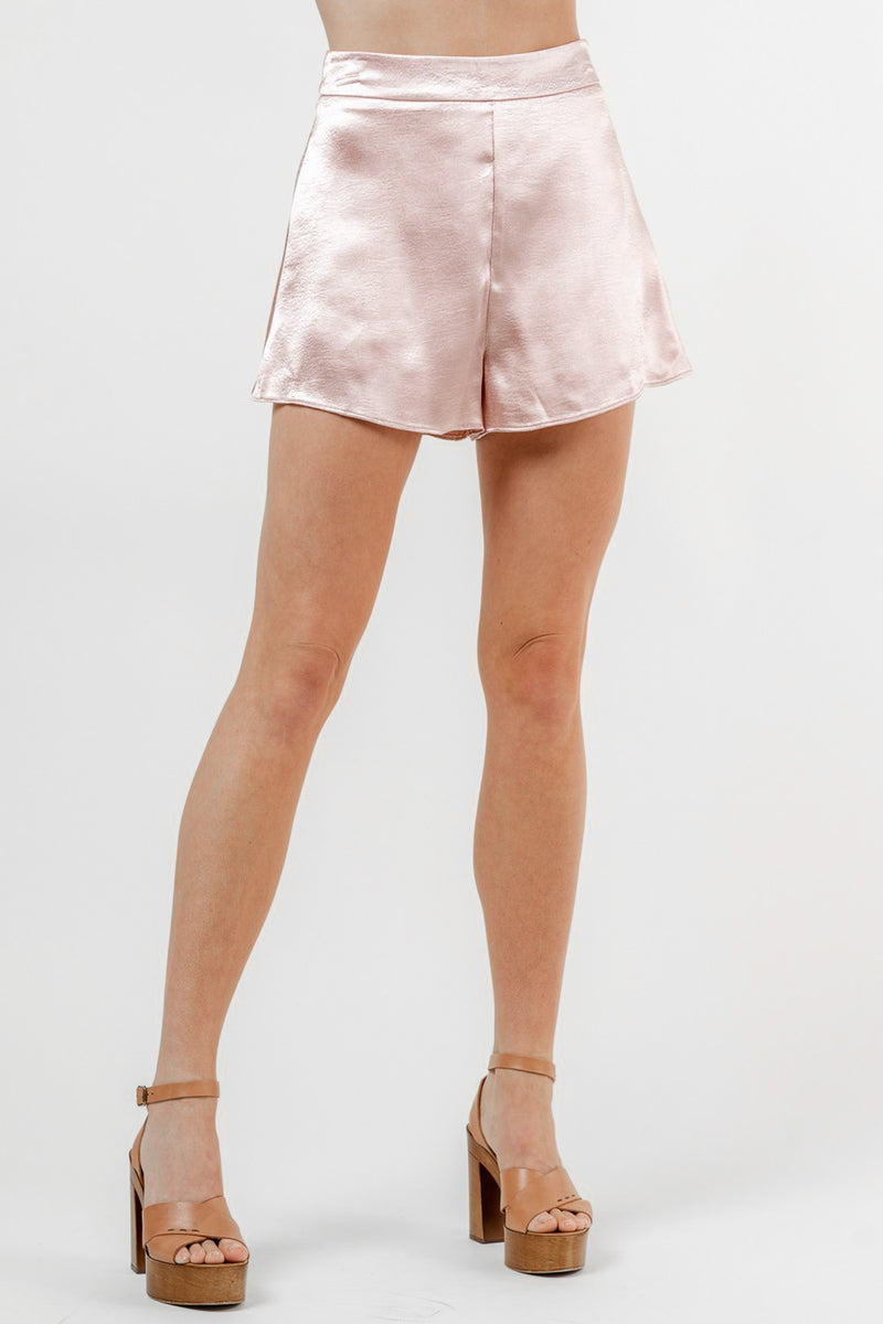 Pretty Please Short in Blush