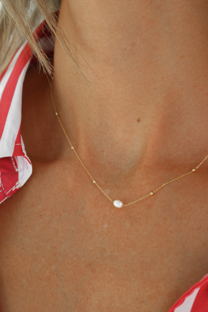 Simply Pearlfect Necklace