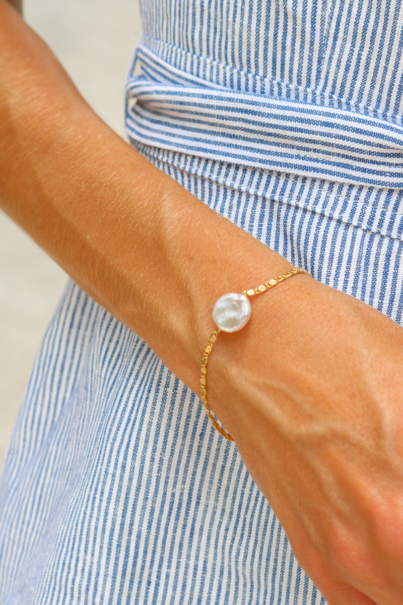 Single Pearl Bracelet