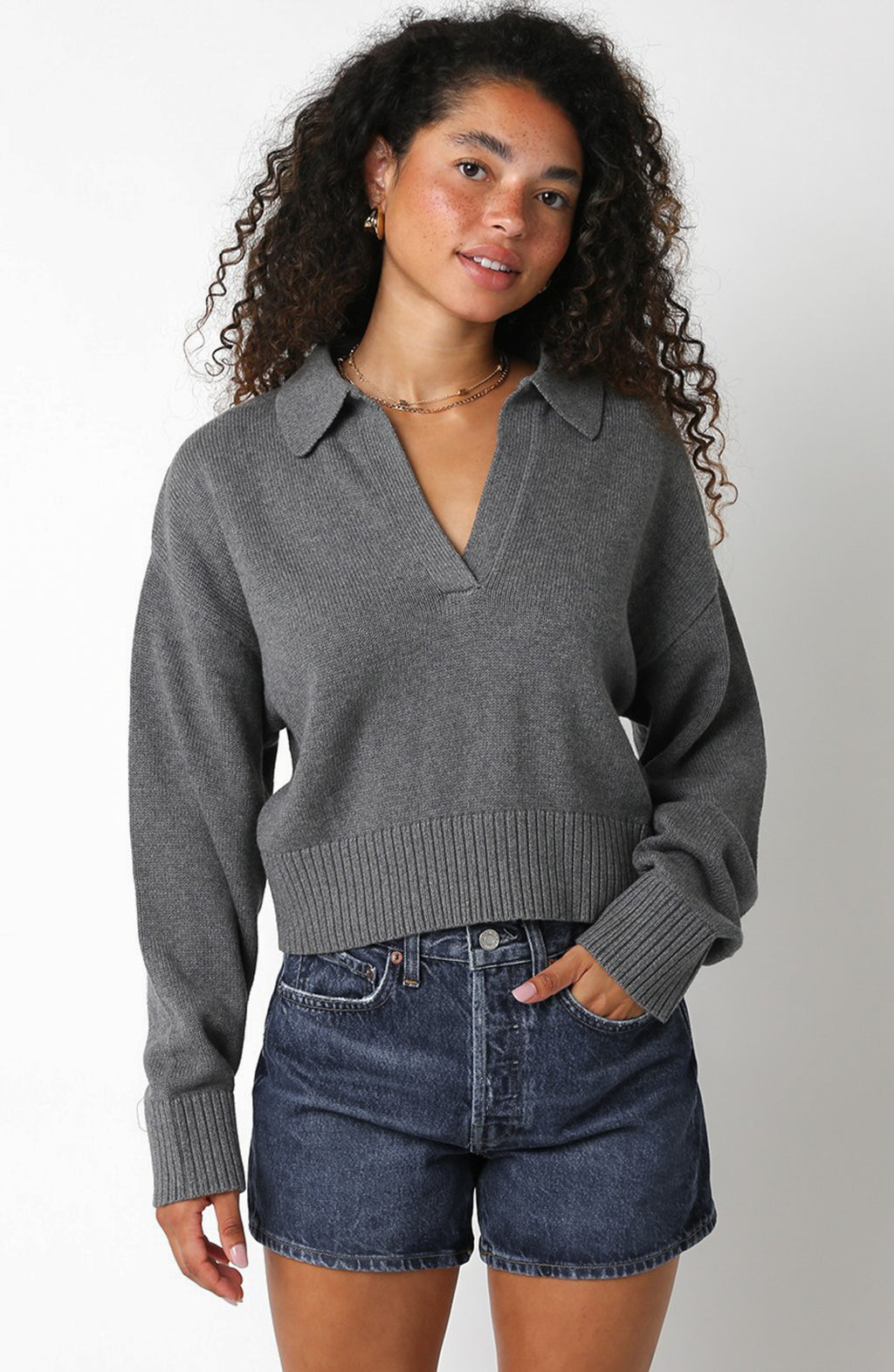 The Edition Sweater in Dark Grey