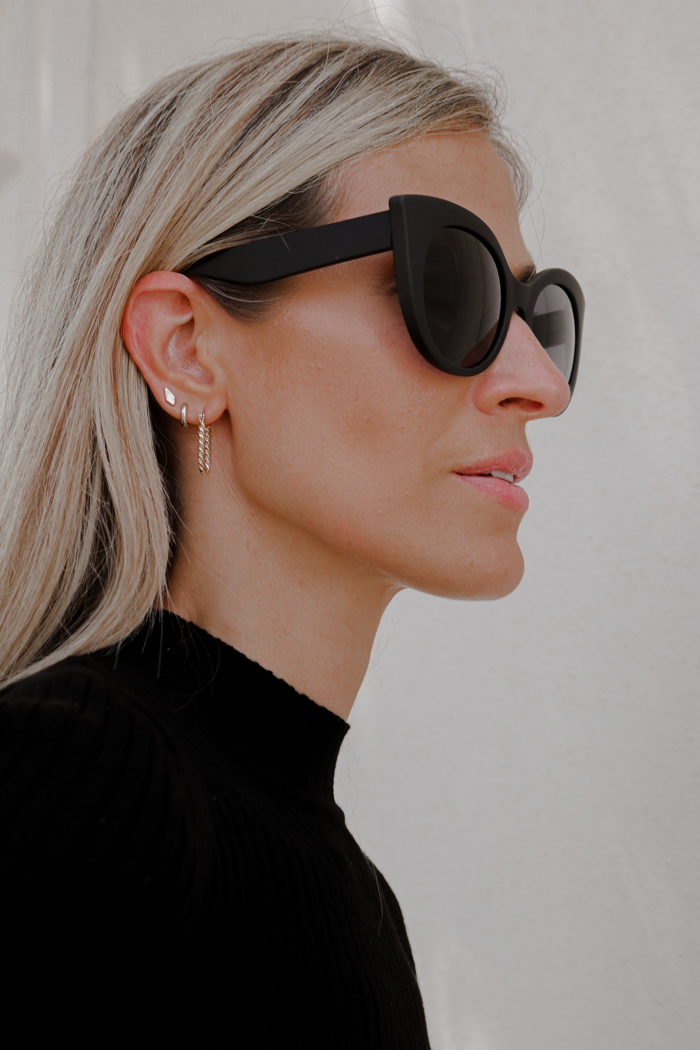 Roxy Sunglasses Nicole Black in – Lauren